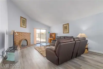 1900 Cameron Street, Las Vegas, NV 89102 Living Room