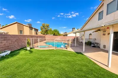 966 Derringer Lane, Henderson, NV 89014 Yard
