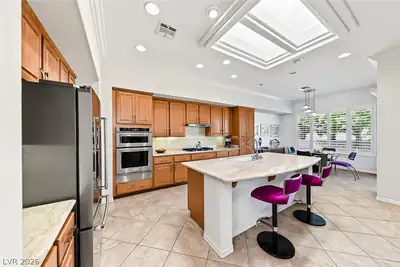 2556 Collinsville Drive, Henderson, NV 89052 Kitchen