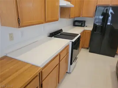 3305 Ariba Street, Las Vegas, NV 89129 Kitchen
