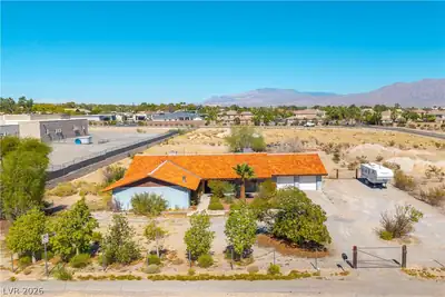 8520 West Hammer Lane, Las Vegas, NV 89149 Aerial View