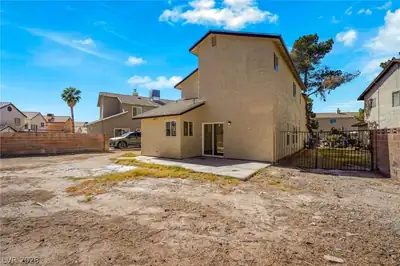 4219 Pasternak Drive, Las Vegas, NV 89115 Back of Structure