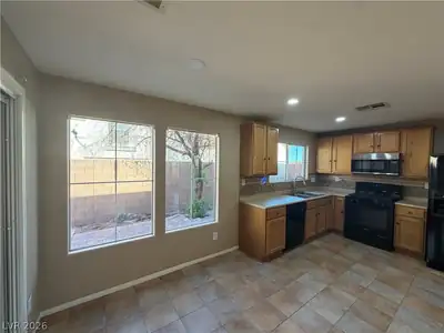 67 Desert Coyote Street, Henderson, NV 89012 Dining Area