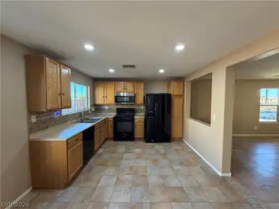 67 Desert Coyote Street, Henderson, NV 89012 Kitchen