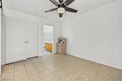 2509 Castlesands Way, Las Vegas, NV 89121 Primary Bedroom