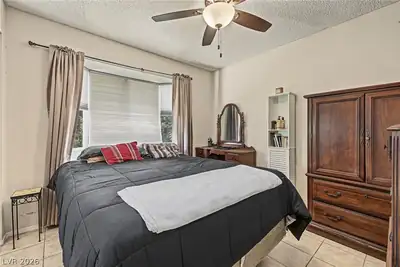 2509 Castlesands Way, Las Vegas, NV 89121 Bedroom