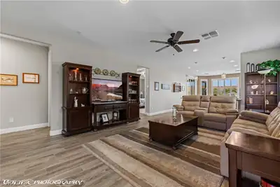 1147 Cherry Blossom Way, Mesquite, NV 89034 Living Room