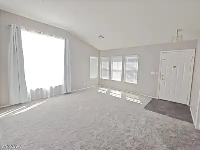9522 Teton Vista Avenue, Las Vegas, NV 89117 Living Room