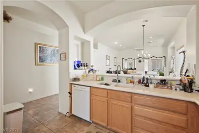 10049 Claverton Court, Las Vegas, NV 89148 Kitchen