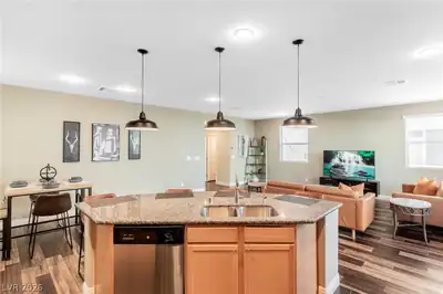 7728 Tiger Palm Court, Las Vegas, NV 89139 Kitchen