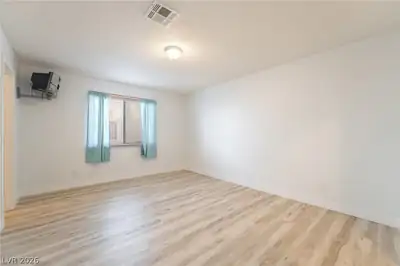 6633 West Tropicana Avenue 101, Las Vegas, NV 89103 Primary Bedroom