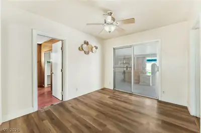 1809 East Saint Louis Avenue, Las Vegas, NV 89104 Bedroom