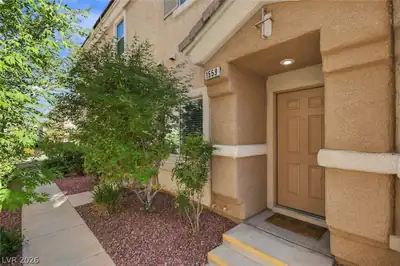 1559 Ward Frontier Lane, Henderson, NV 89002 Entry