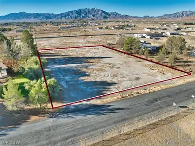 4331 West Medicine Man Road, Pahrump, NV 89048 