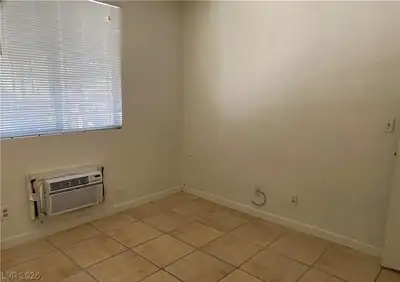 4955 JEFFREYS Avenue 710, Las Vegas, NV 89119 Bedroom
