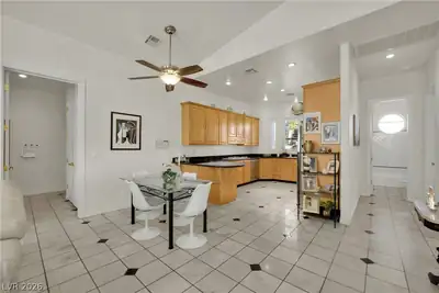 8125 Tiara Cove Circle, Las Vegas, NV 89128 Dining Area