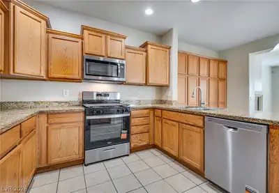 4042 Haflinger Court, Las Vegas, NV 89122 Kitchen