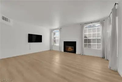 7620 Bauble Avenue, Las Vegas, NV 89128 Living Room