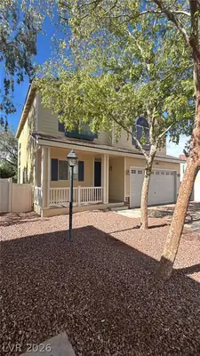 10285 Green Orchard Court, Las Vegas