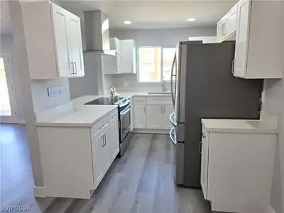 1600 Luning Drive, Las Vegas, NV 89106 Kitchen