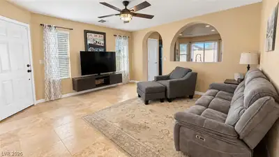 4582 Ordway Drive, Las Vegas, NV 89139 Living Room