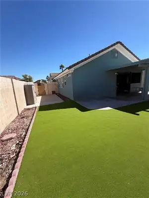3909 Broad Meadow Court, Las Vegas, NV 89129 Yard