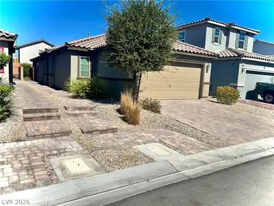 6594 Secret Grove Avenue, Las Vegas, NV 89130 Front of Structure