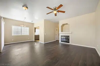 1851 Hillpointe Road 2424, Henderson, NV 89074 