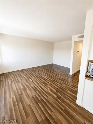 412 West Monroe Avenue 19, Las Vegas, NV 89106 Living Room