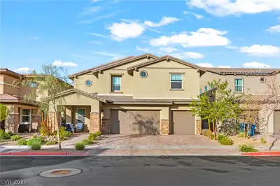 636 Suncrest Peak Place Henderson, NV 89011