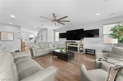 636 Suncrest Peak Place, Henderson, NV 89011 
