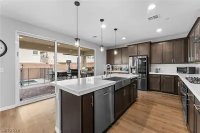 636 Suncrest Peak Place, Henderson, NV 89011 