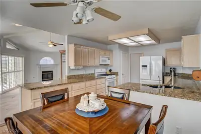 5413 Painted Mirage Road, Las Vegas, NV 89149 Kitchen
