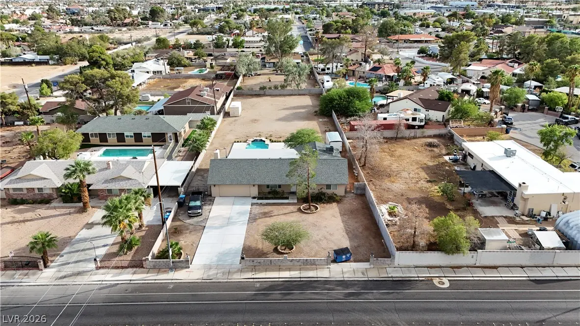 5855 West Oakey Boulevard, Las Vegas, NV 89146
