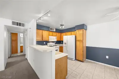 5710 East Tropicana Avenue 2234, Las Vegas, NV 89122 