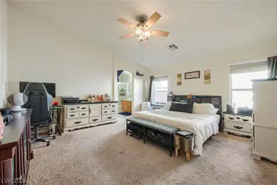 6079 Dover Dove Court, North Las Vegas, NV 89081 Bedroom
