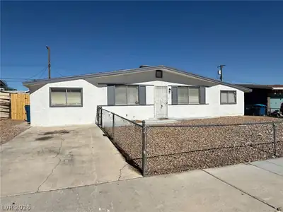 6220 Bourbon Way, Las Vegas