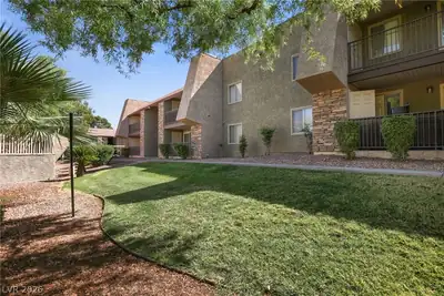 5163 Indian River Drive 220, Las Vegas