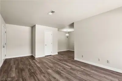 5163 Indian River Drive 220, Las Vegas, NV 89103 Living Room