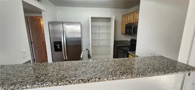 5055 Hacienda Avenue 2157, Las Vegas, NV 89118 Kitchen