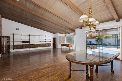 2701 Bryant Avenue, Las Vegas, NV 89102 