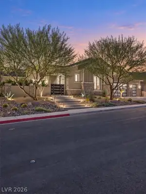 11141 Luna Blanca Drive, Las Vegas, NV 89138 Front of Structure