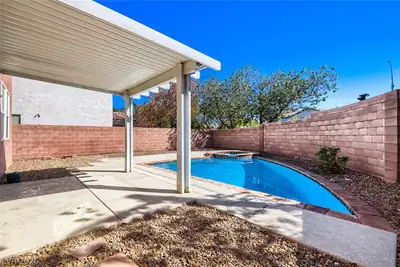 11698 AUTUNNO Street, Las Vegas, NV 89183 Yard