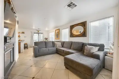 2099 Lost Maple Street, Las Vegas, NV 89115 Living Room