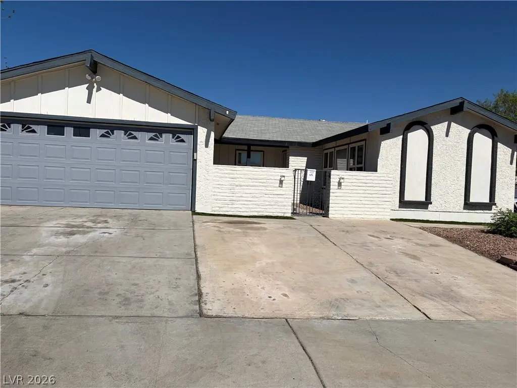 4488 Casa Sencia Street, Las Vegas, NV 89121