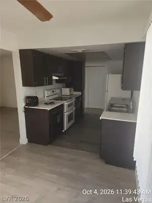 4370 Sanderling Circle 53, Las Vegas, NV 89103 Kitchen