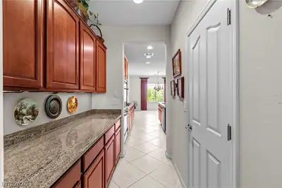 2360 Anderson Park Drive, Henderson, NV 89044 Kitchen