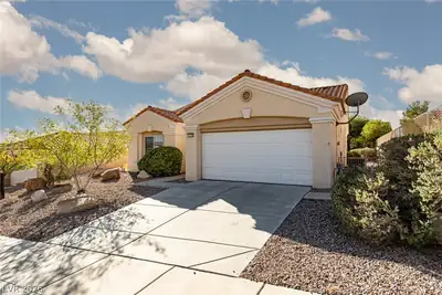 10725 Windledge Avenue, Las Vegas, NV 89134 Front of Structure