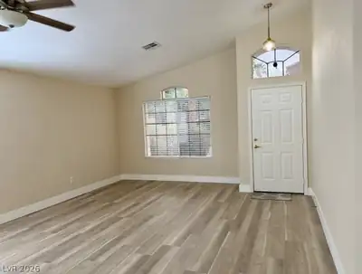 1988 Antelope Hill Court, Henderson, NV 89012 Entrance Foyer