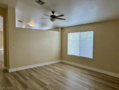 1988 Antelope Hill Court, Henderson, NV 89012 Living Room